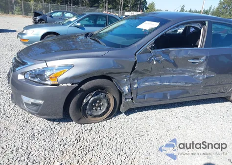 2014 Nissan Altima 2.5/S/Sv/Sl z USA, uszkodzony, nr VIN 1N4AL3APXEN234803